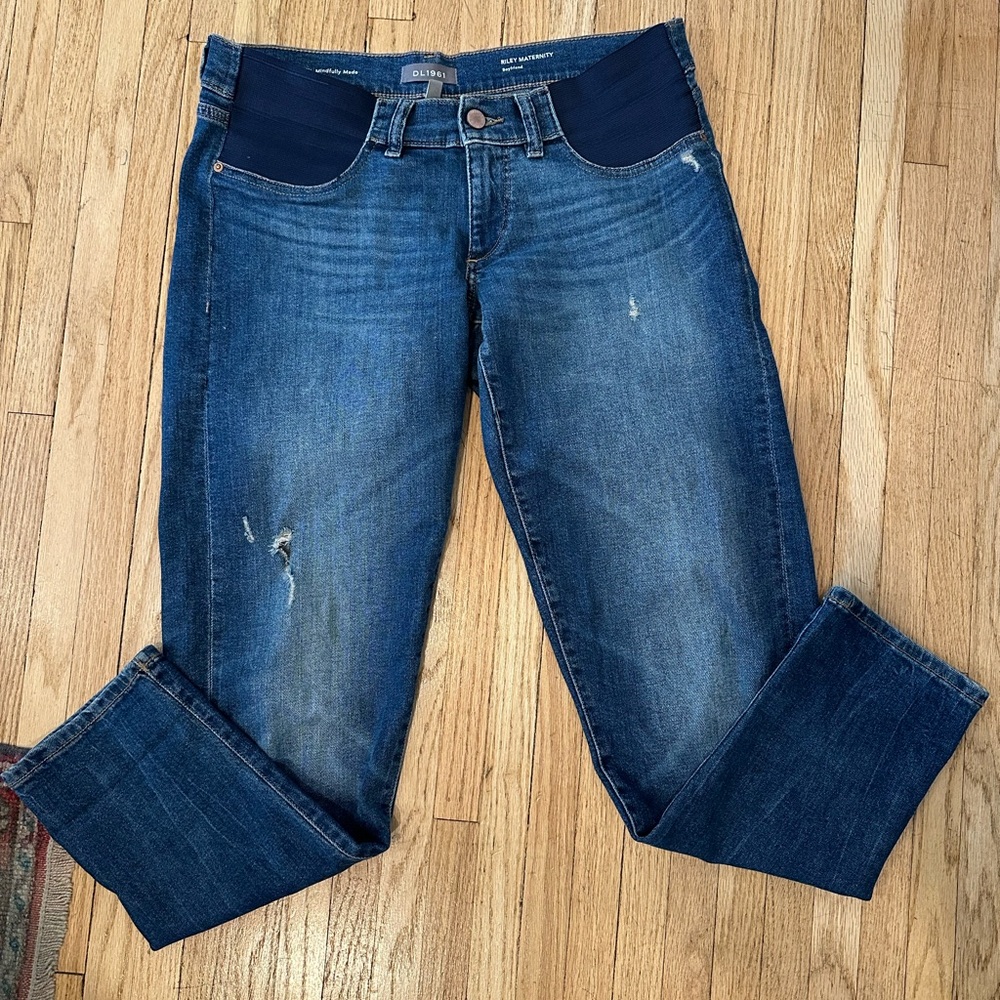 DL1961 Riley Boyfriend Maternity Jeans size 27